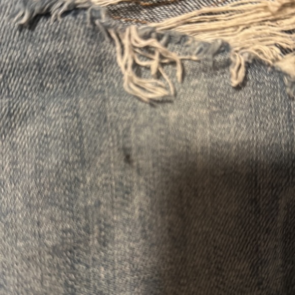 American Eagle distressed jean shorts - Picture 2 of 10